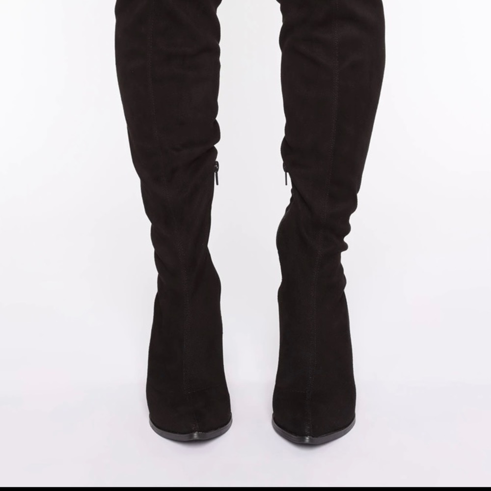 Brand new beautiful boots